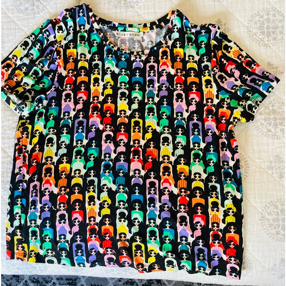 Alice and Olivia top! Bright for Summer! Soft and comfortable and FUN!